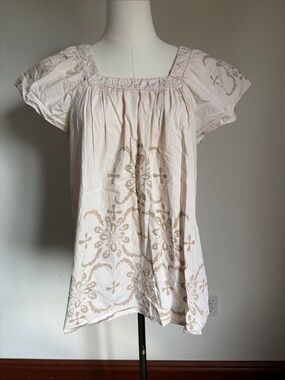 Liz Lange Tan Square-Neck Tunic